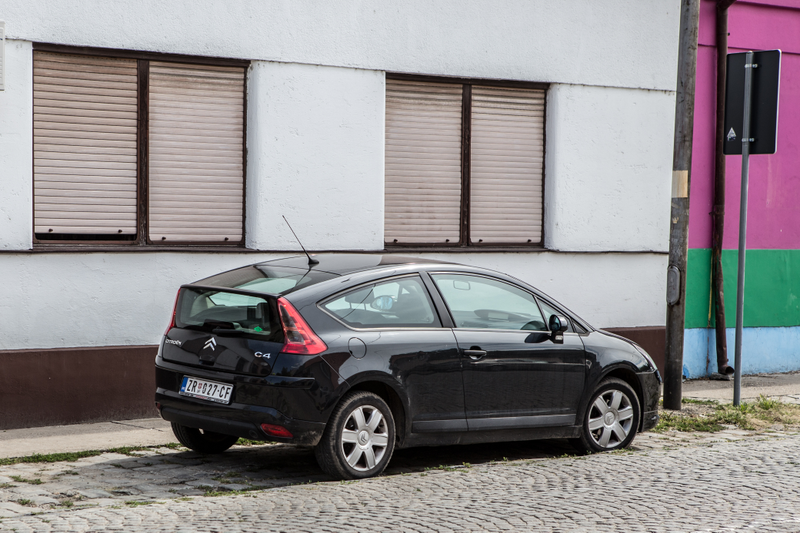 Illustration for article titled Euro cars photo dump